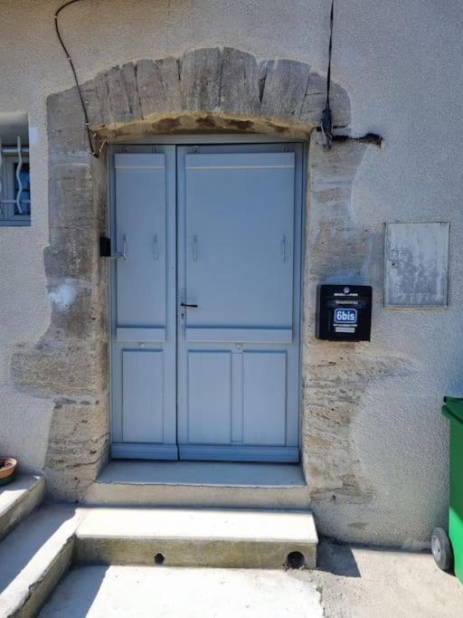 La Maison Du Bonheur Villa Caumont-sur-Durance Exterior photo